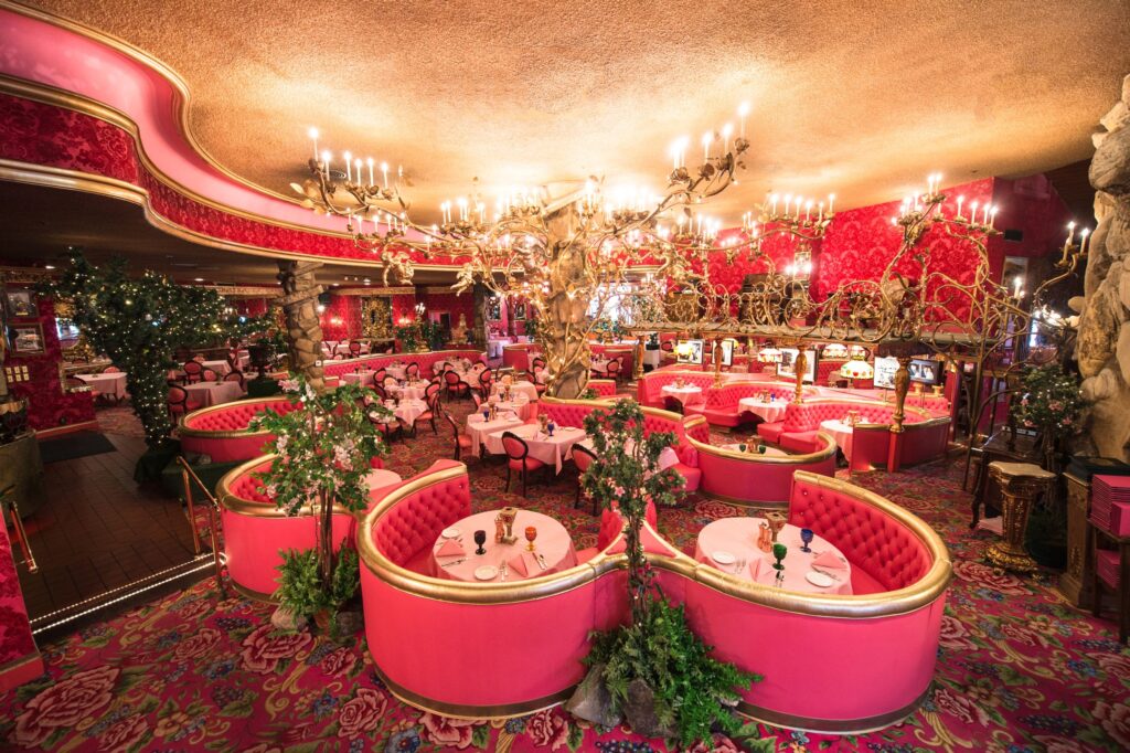 20 venues to act out your favourite movies madonna inn